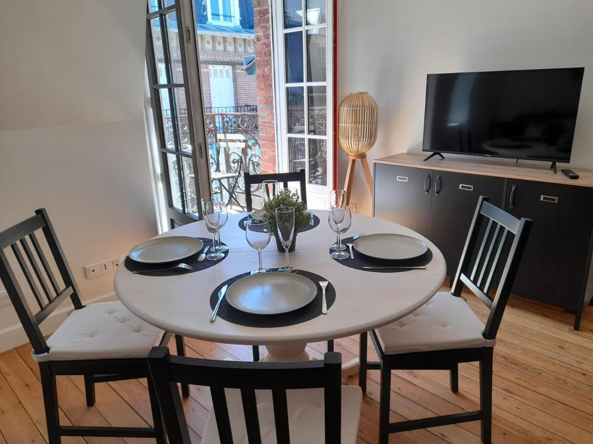 Charmante Plein Sud 50m De La - Balcon Vue Laterale Sur - Equipee De La Fibre, Wifi, Internet Apartment Mers-les-Bains